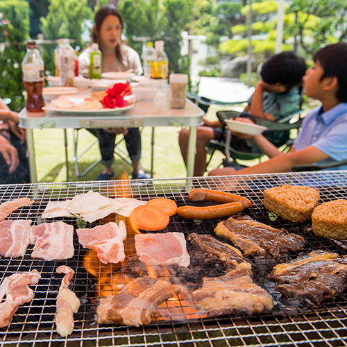 *［BBQ一例］みんなでお外で食事を楽しむ！それがBBQの醍醐味！！