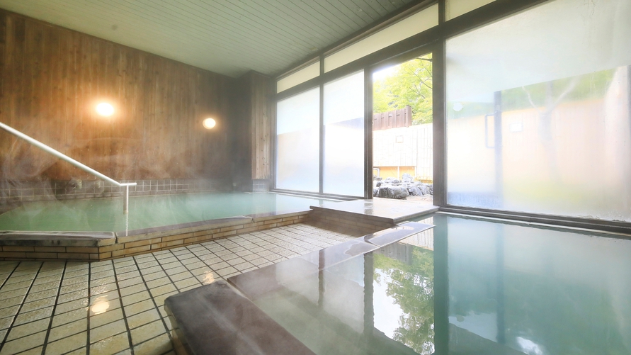 Nikko Yumoto Onsen Yumori Kamaya Set in a prime location of Nikko, Nikko Yumoto Onsen Yumori Kamaya puts everything the city has to offer just outside your doorstep. The property features a wide range of facilities to make your stay 