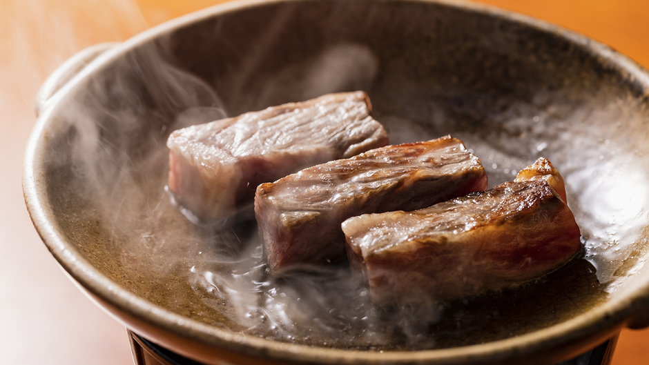 【五島牛の陶板焼き】料理イメージ