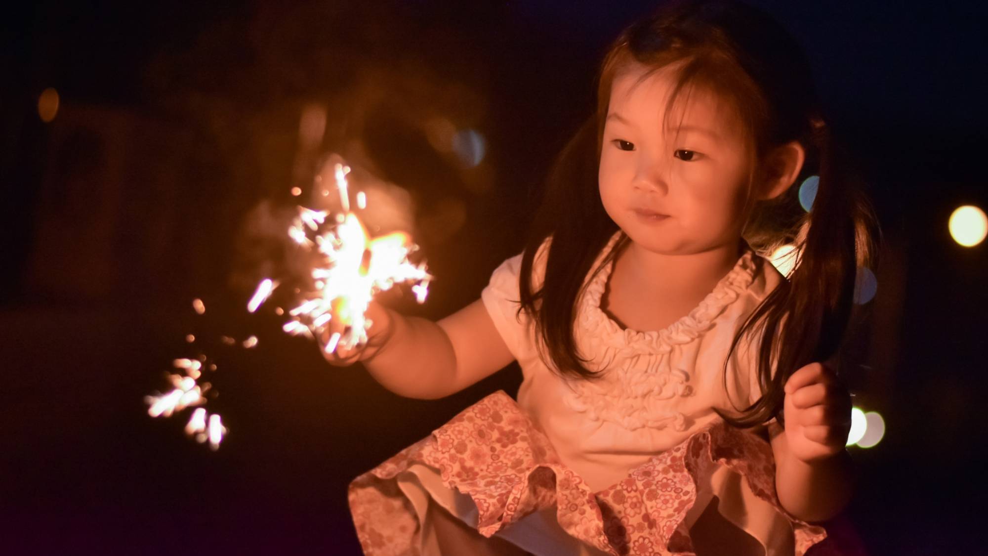 バルコニーで手持ち花火OK！