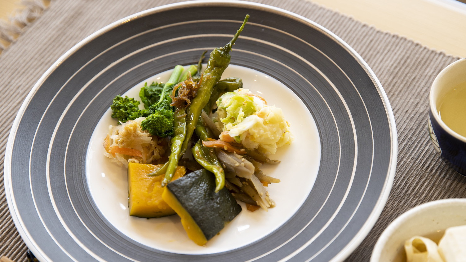 朝食バイキングイメージ