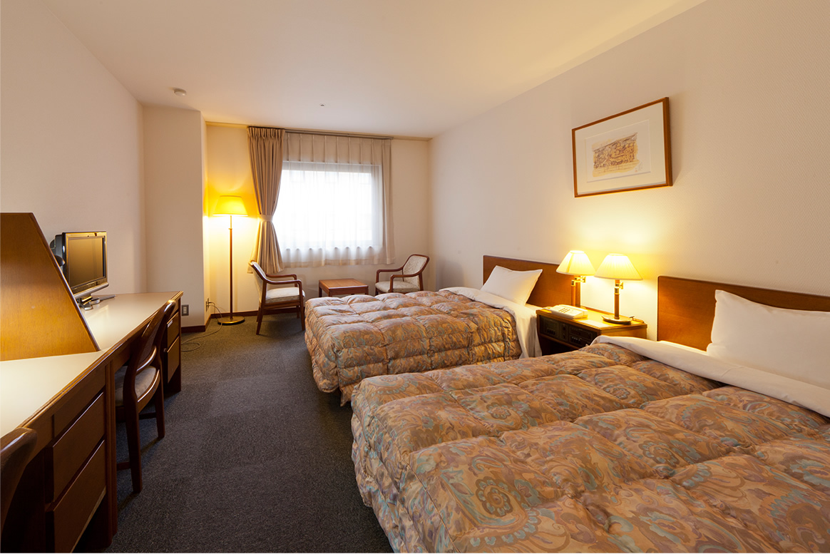 This photo about Howa Seinar Plaza shared on HyHotel.com