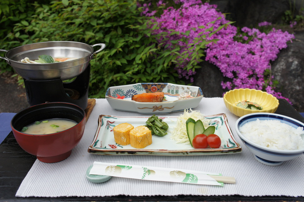 朝食の一例芝桜