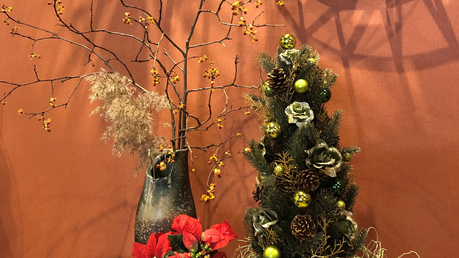 季節に合わせた飾りでおもてなし