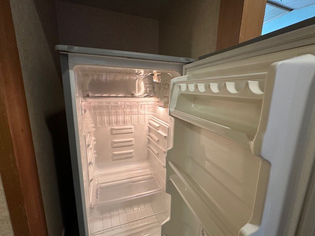 部屋備品冷蔵庫
