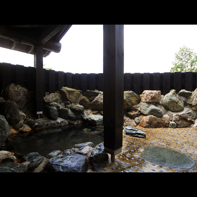 This photo about Oku Aizu Karamushi no Sato Onsen Shirakabaso shared on HyHotel.com