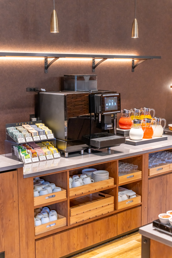 朝食バイキングドリンクコーナー