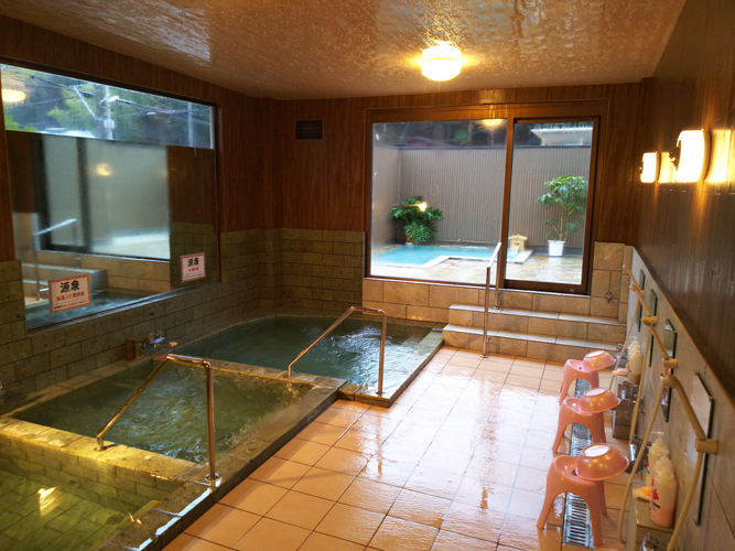 Izuhatake Onsen Seizan Izuhatake Onsen Seizan is a popular choice amongst travelers in Atami, whether exploring or just passing through. The property features a wide range of facilities to make your stay a pleasant experien