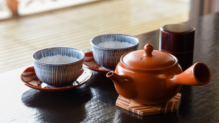 お茶のセット（部屋設備一例）