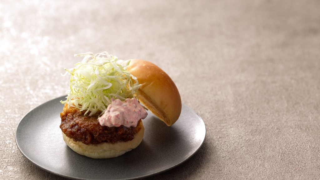 ＜Dinner Buffet＞ヒレカツスライダー / ライブキッチン