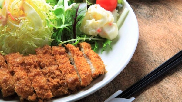 とんかつ定食