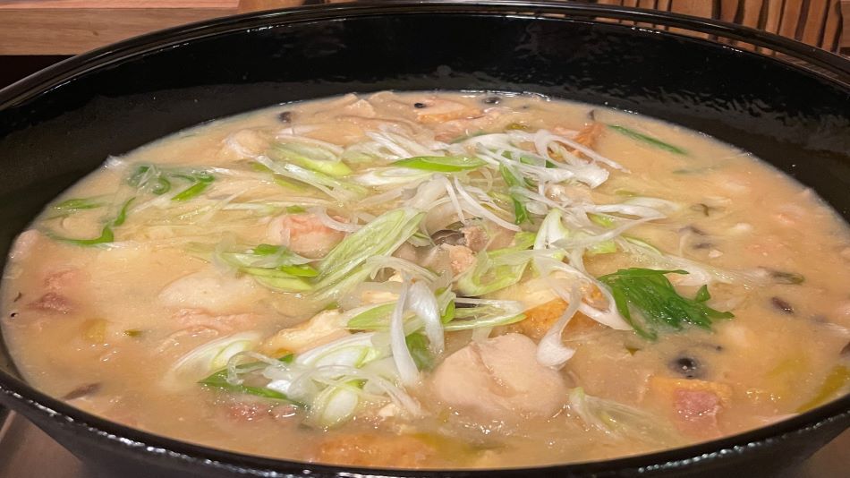 朝食バイキング山形名物！芋煮
