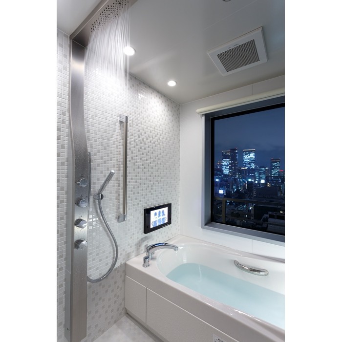 18・19階客室バスルーム_レインシャワーや打たせ湯の機能を備えております※お部屋によって見え方が