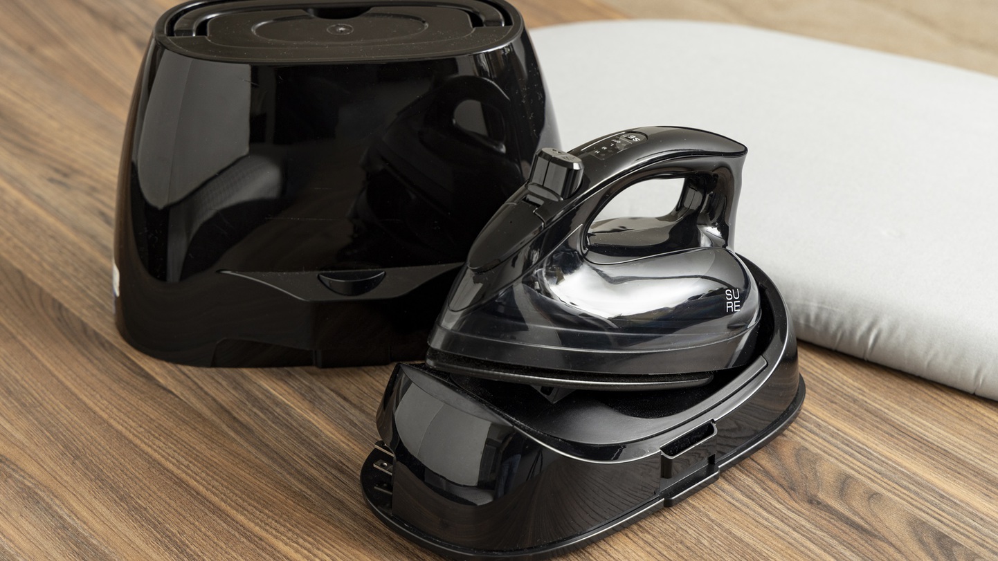 アイロン（無料）