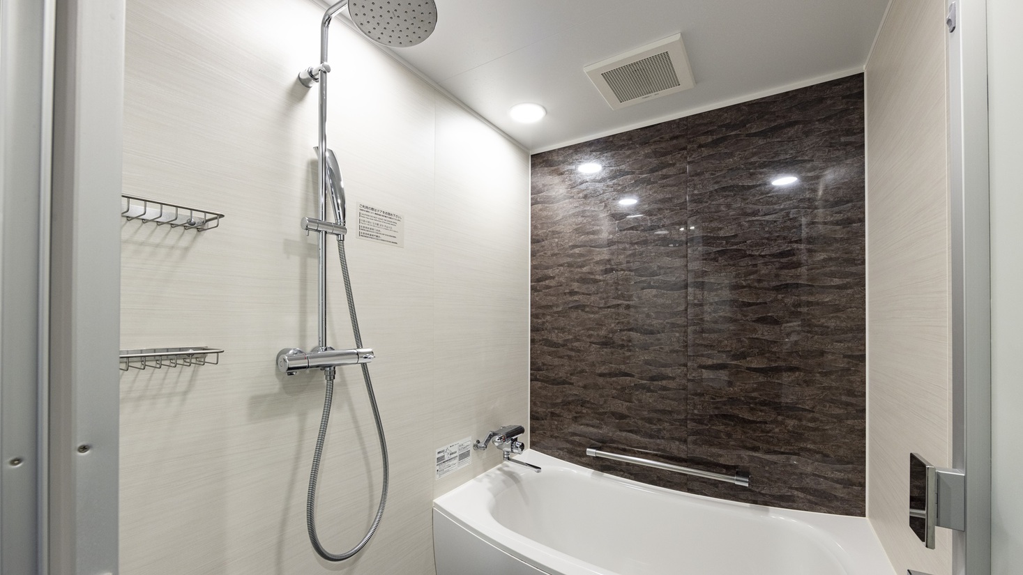 洗い場付きバスルーム＜デラックスツイン＞