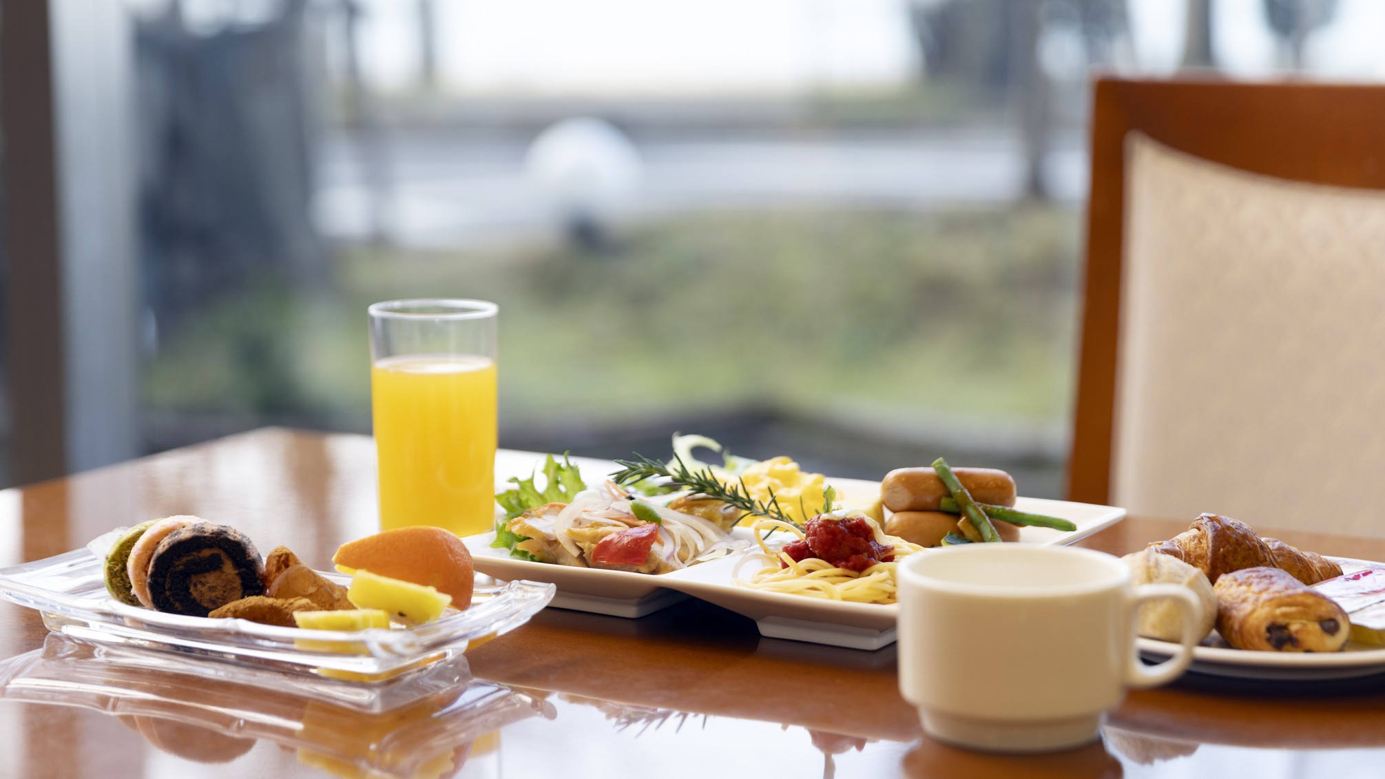 【リニューアル記念】近江の食材を使った60種類の和洋ビュッフェ　シンプルプラン【朝食付き】
