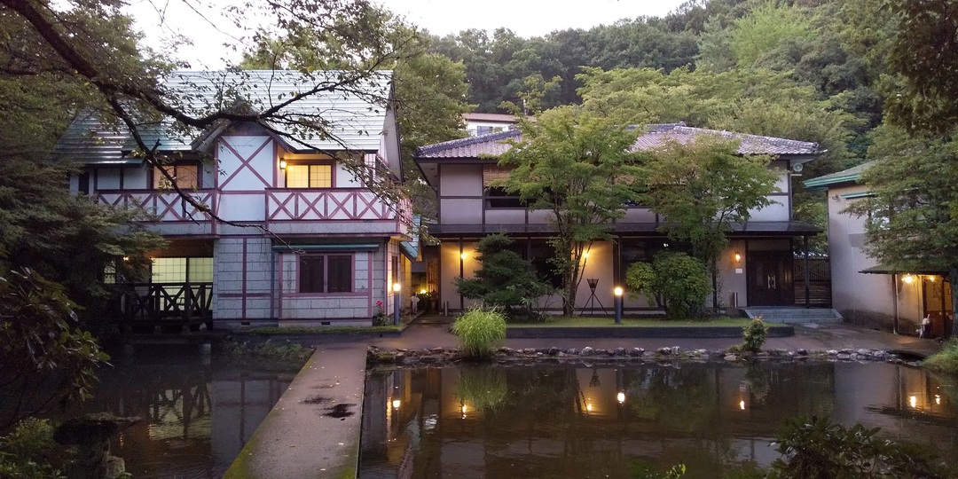 特別室「1階おばな」・「2階日の出」１棟建て