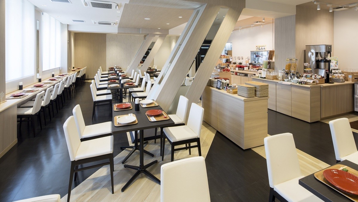 朝食ビュッフェ会場