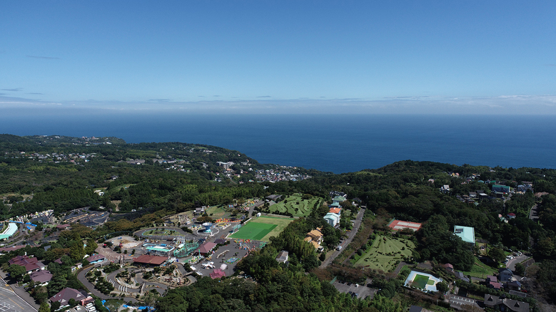 【外観】 手を伸ばせばすぐそこに様々な観光地*