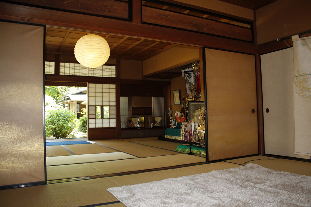橦木館和館内観