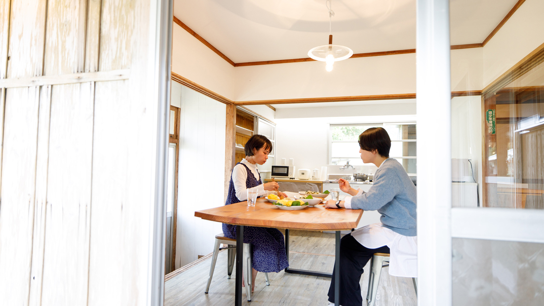 自炊／暮らすように泊まる。お食事は自炊の為の設備を完備。