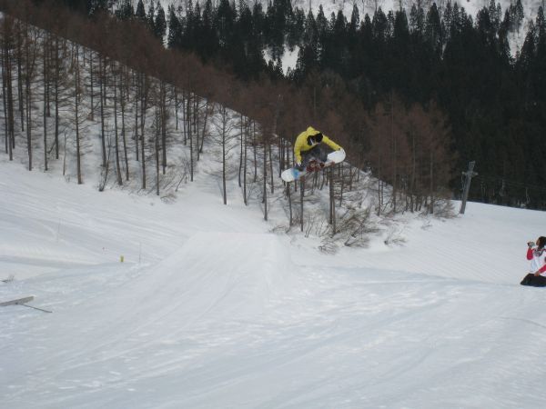 舞子スノーリゾート【SNOWPARK 】舞子エリア