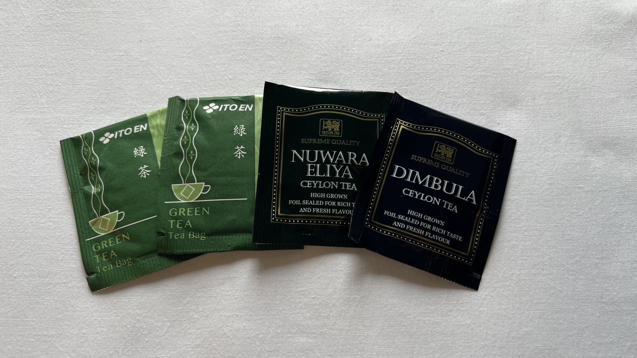 客室緑茶・紅茶