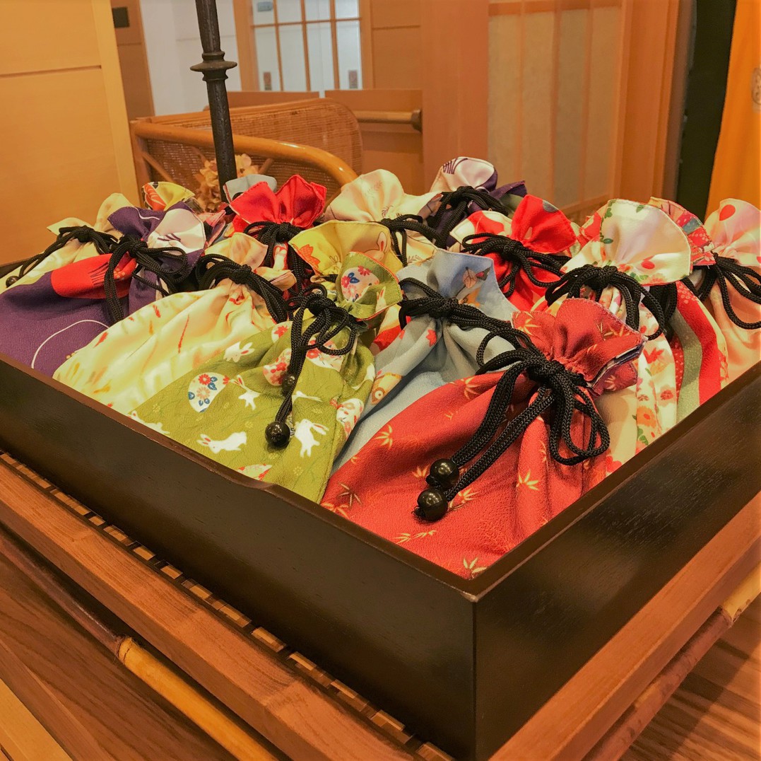 【女性&土曜祝日限定】選べるアメニティ入り巾着プレゼント♪