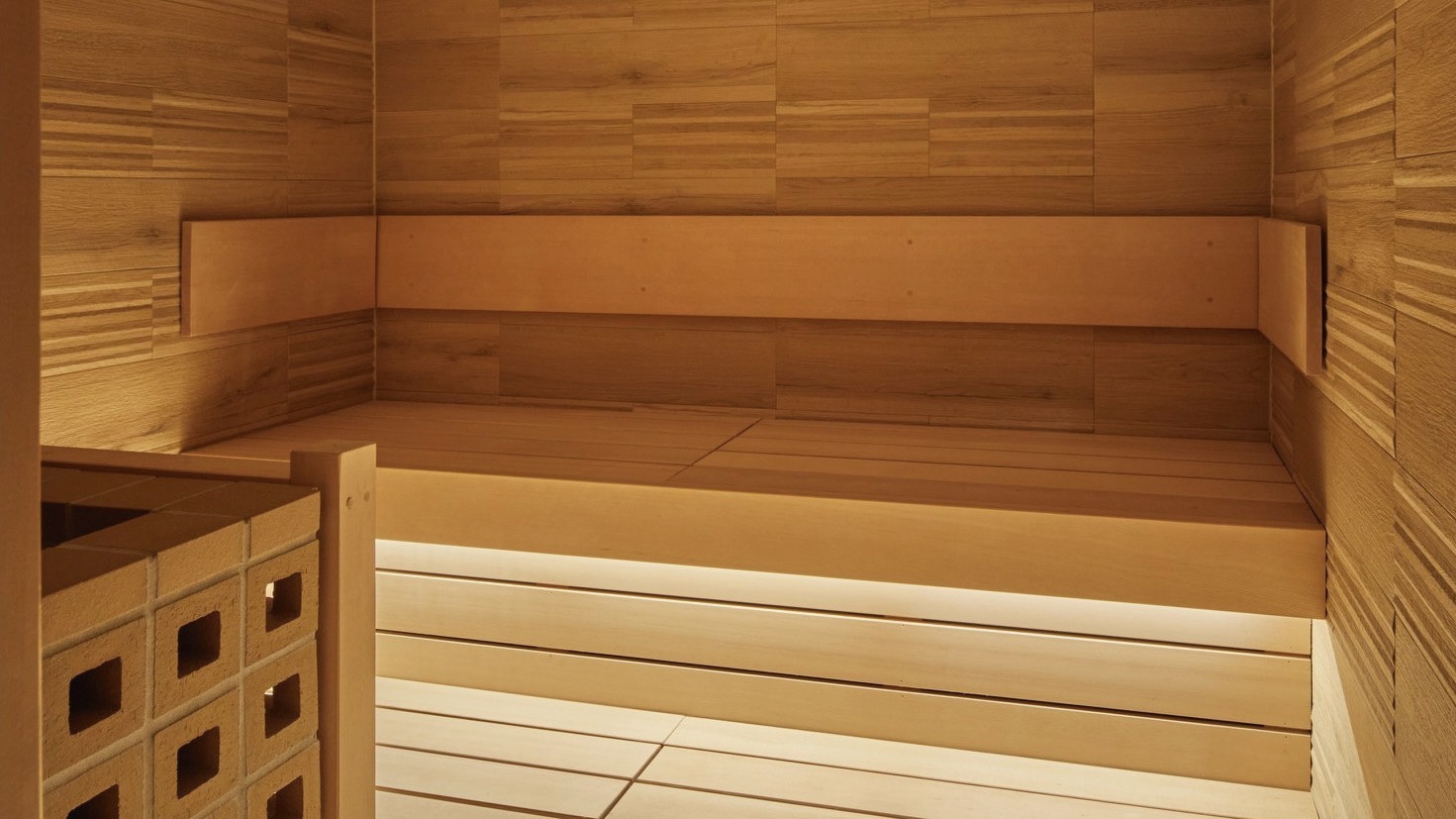 三水別邸スパ&テラスTHREE（ロウリュウ式のサーマルルーム）