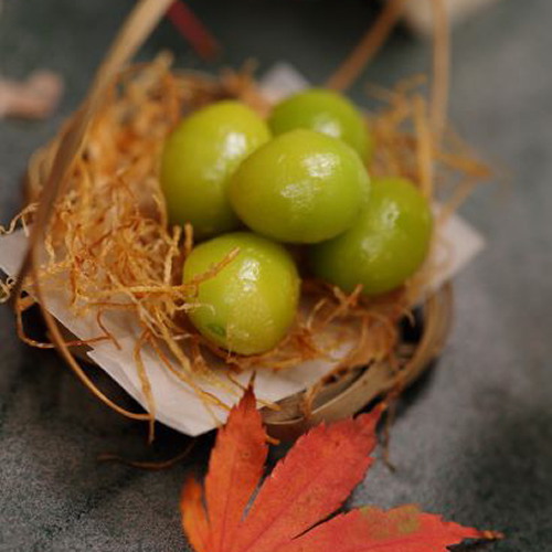 「三秋の古香里庵」創作懐石・前菜・ぎんなん