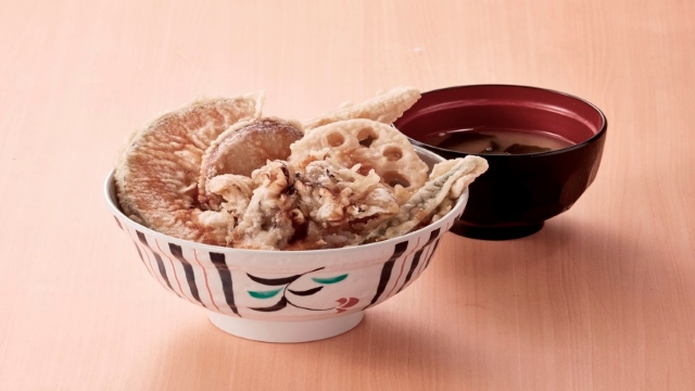 １階「天丼てんや」朝食おはよう野菜天丼