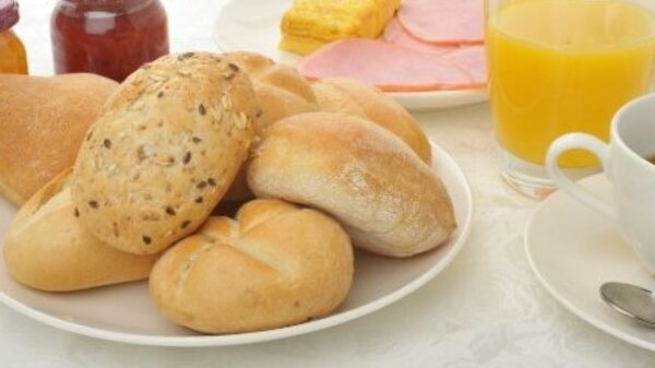 朝食ヨーロッパ産パン