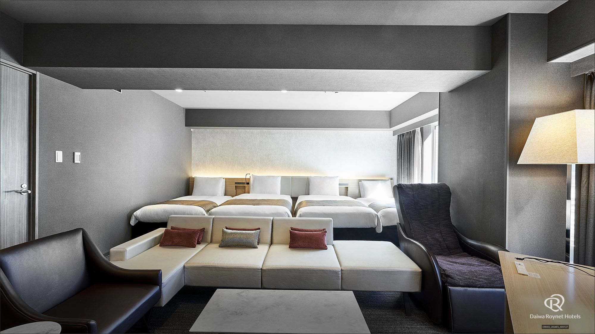 ジュニアスイート