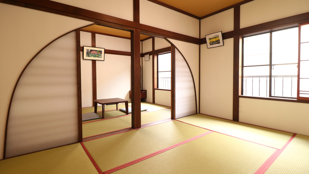 #【広々和室12畳】壁には抗菌内装材を使用。お部屋の空気を清浄に保ちます