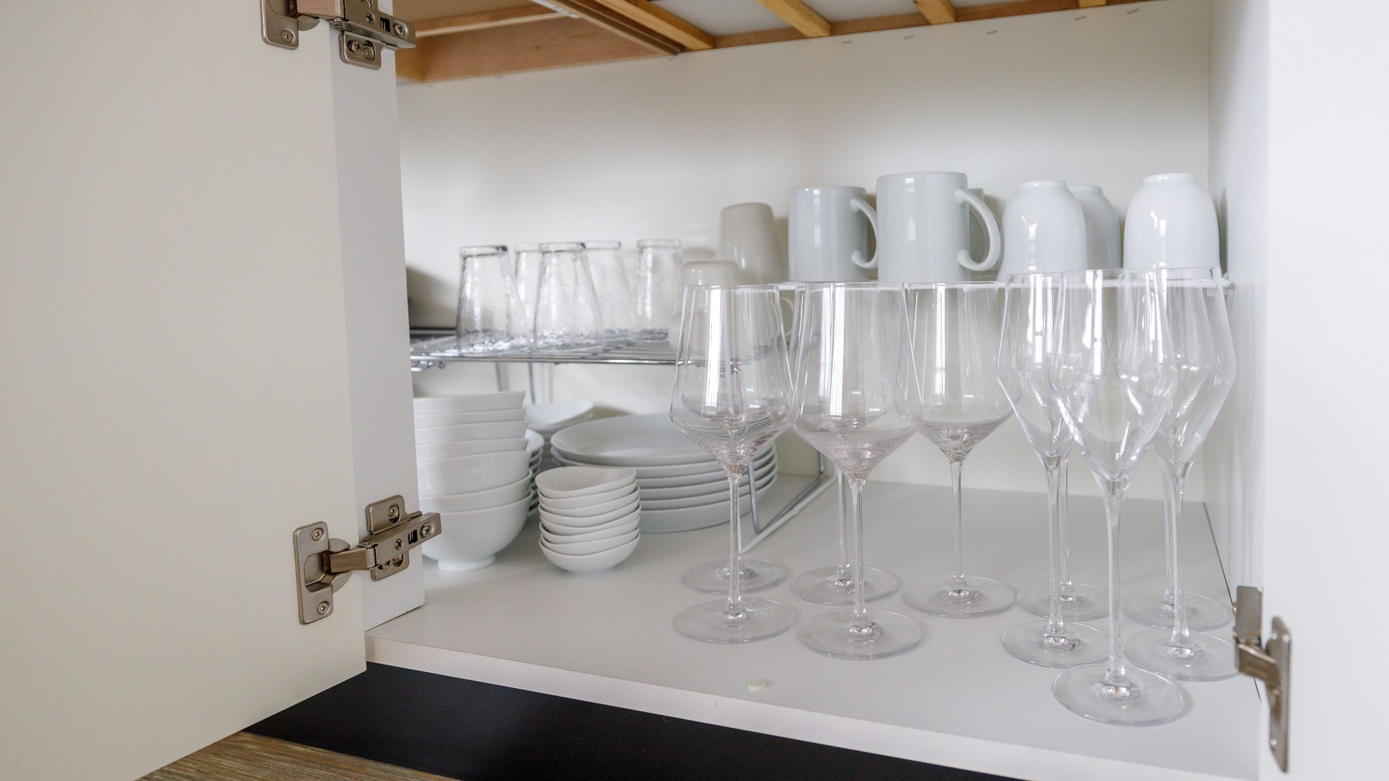 食器類全ての古民家共通の設備です