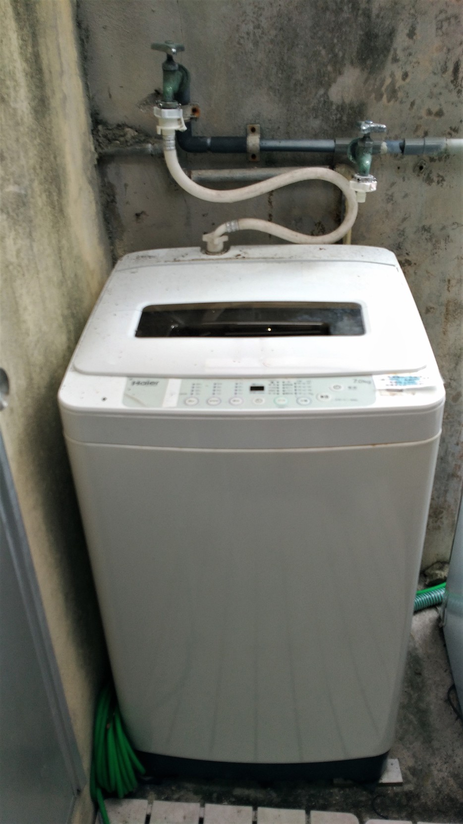 洗濯機１回１００円洗剤付