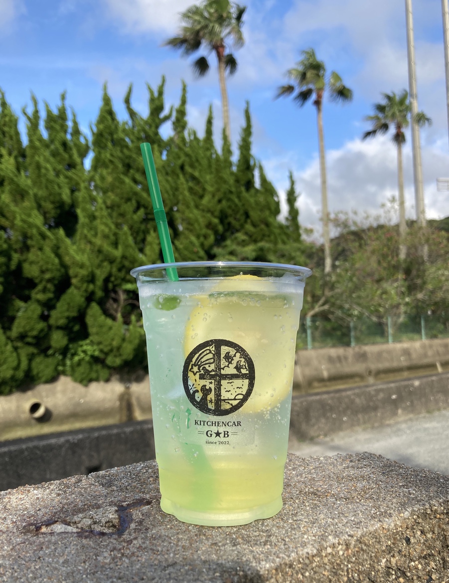 キッチントレーラー