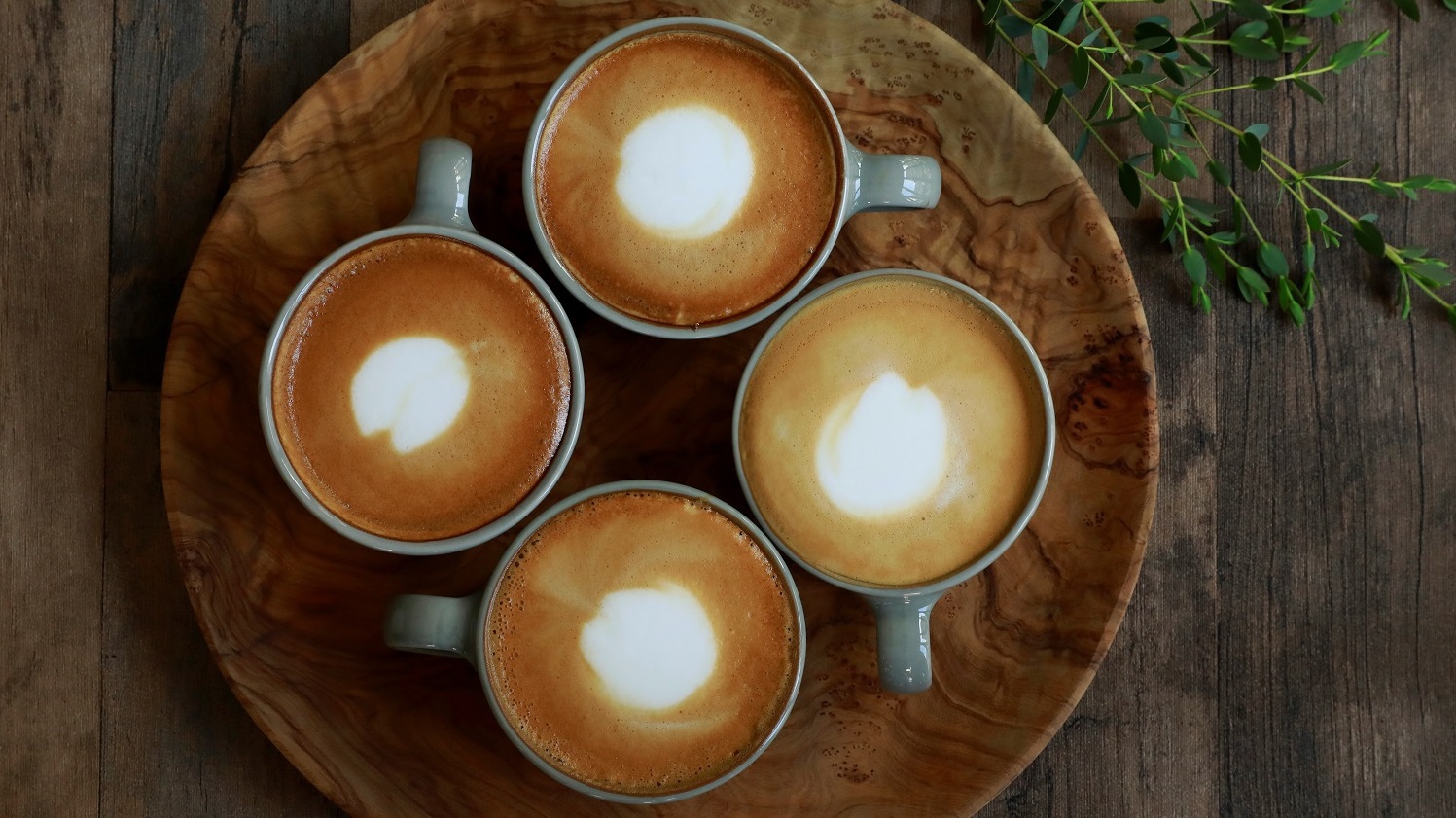 【BANKERS STREET CAFE】スペシャリティコーヒー カフェラテ イメージ