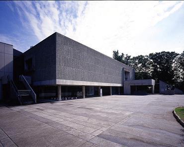 西洋美術館の外観 - The National Museum of Western Art