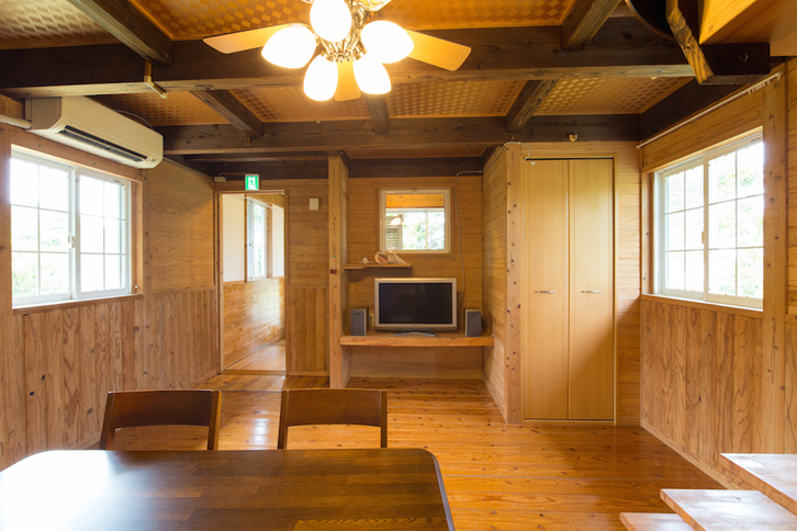 This photo about Ishigakijima Sanshoen Ishigaki no Yado shared on HyHotel.com