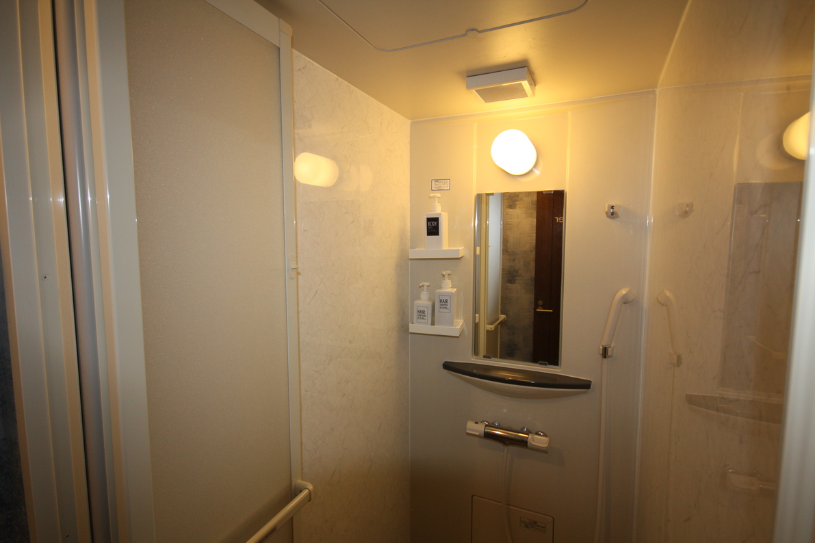 8階シャワールーム