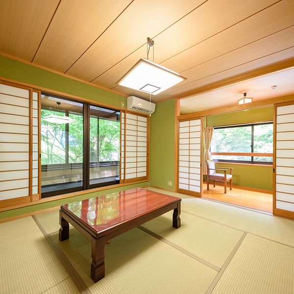 This photo about Asagiri Sanso Yufuin Kinrinko Kadan shared on HyHotel.com