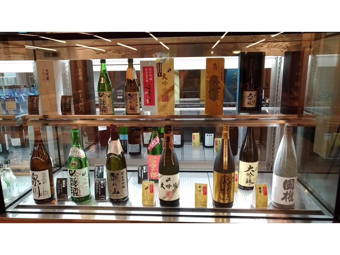 日本酒品揃え一例