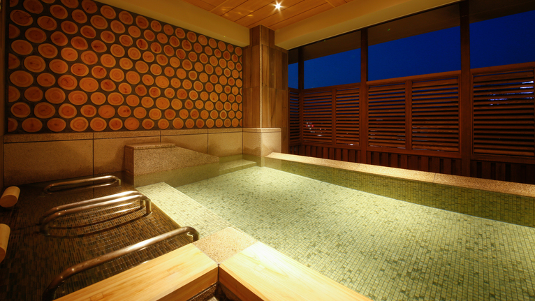 【津山温泉・城見SPA】露天風呂・寝湯（一例）