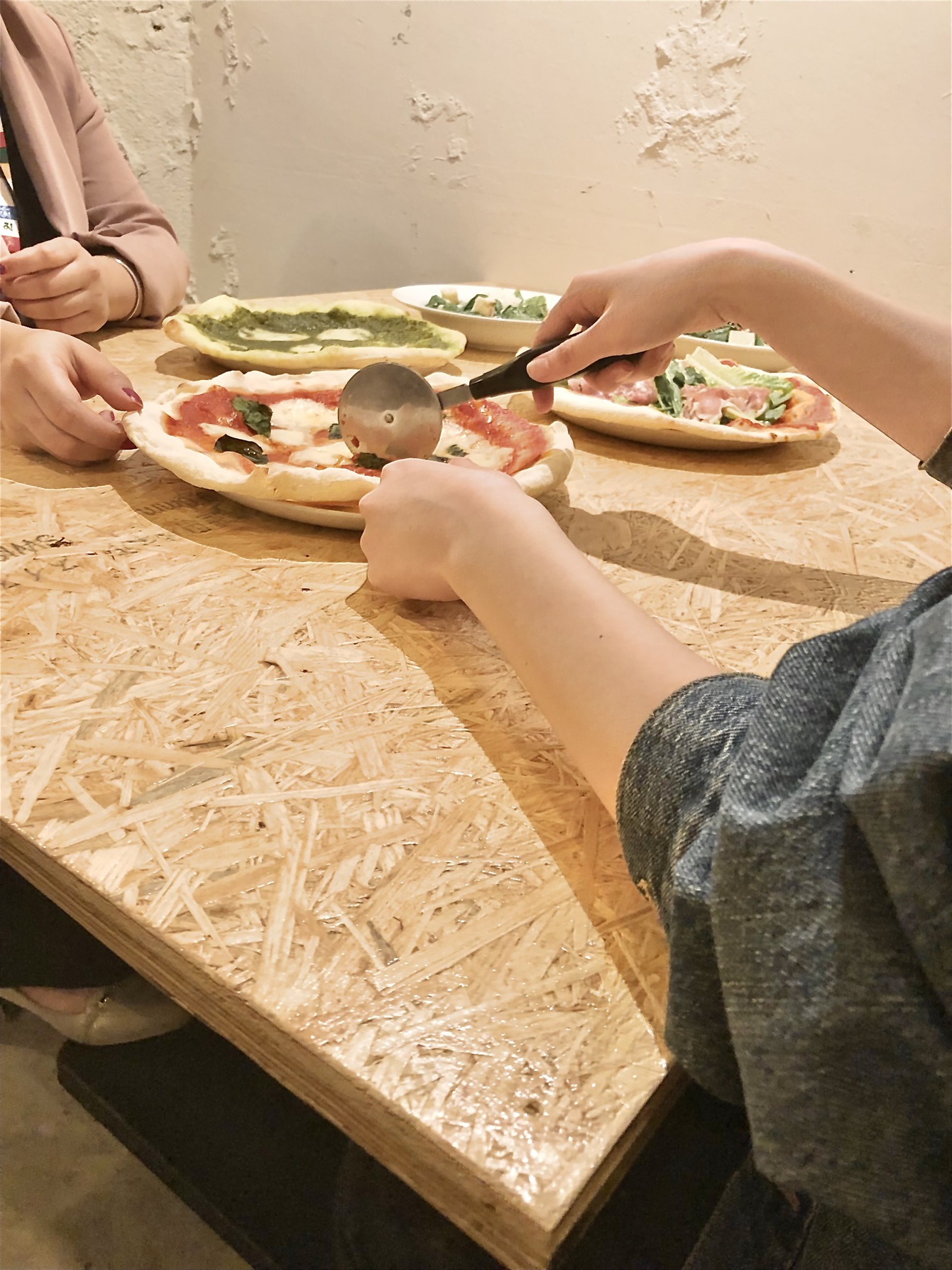 1階レストラン利用シーン