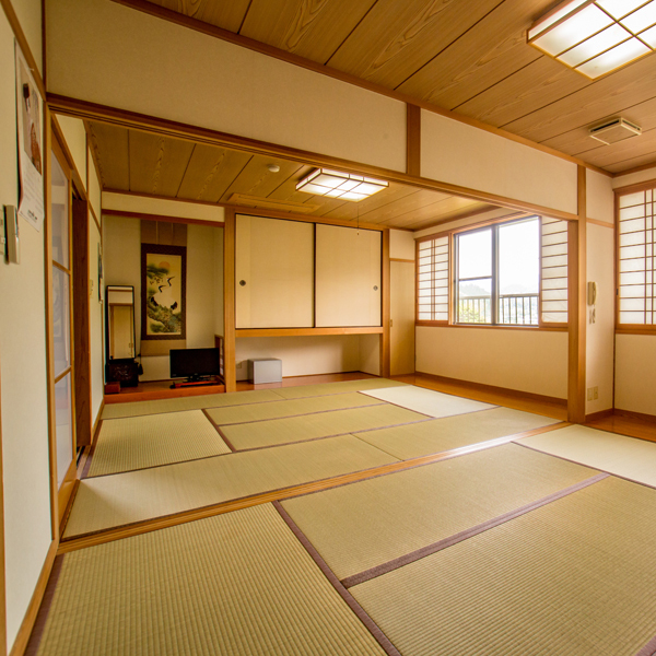 This photo about Yuyama Onsen Ichifusaan Naruo shared on HyHotel.com