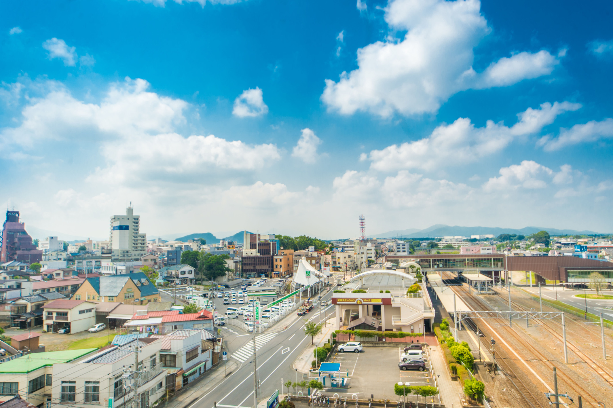 客室から望む石岡駅