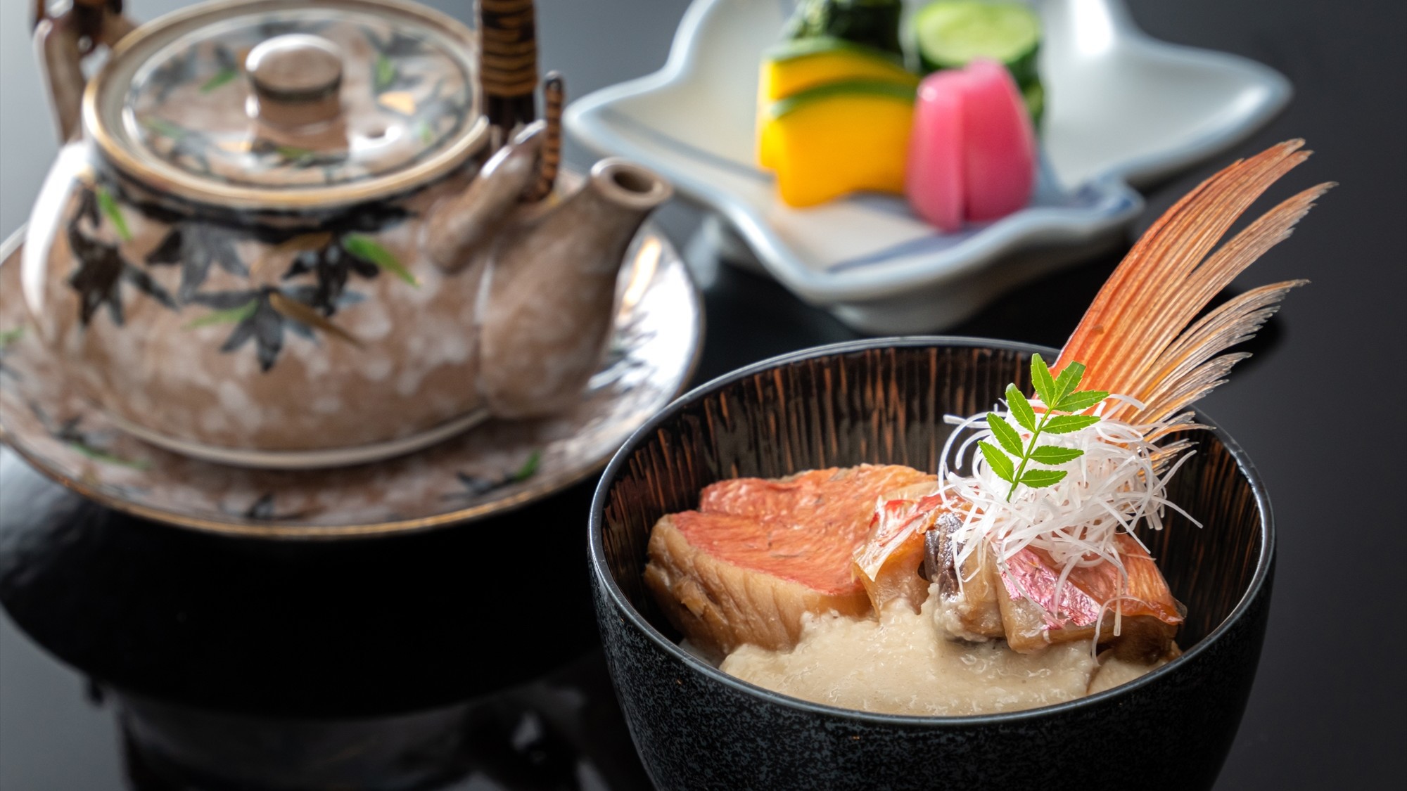 【ご夕食】どのお料理も日本酒との相性に優れております。日本酒好きな料理長のこだわりポイント。