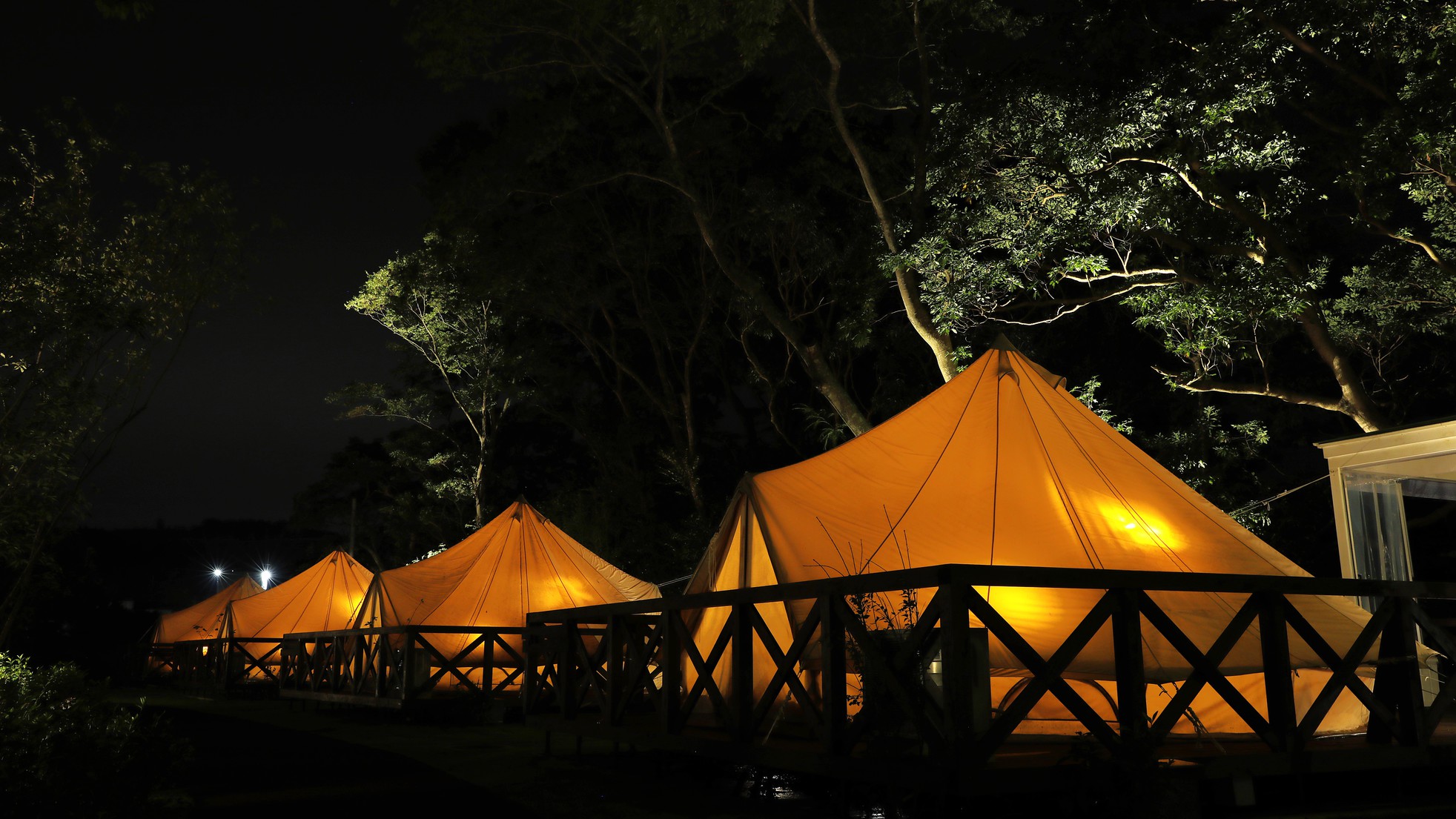 テントサイト夜景