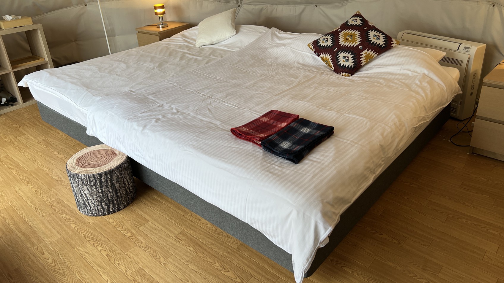 シモンズ社ベッド使用